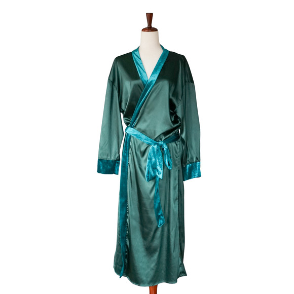 Rusttydustty Floral Embroidered Satin Kimono Robe 1XL Art Boho Witchy Retro Gown - Picture 2 of 16